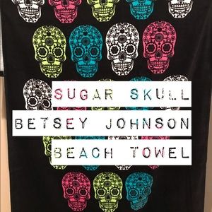 Betsey Johnson beach towel 🏖🏖